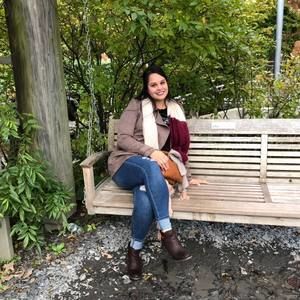 Meet your Posher, Sonia